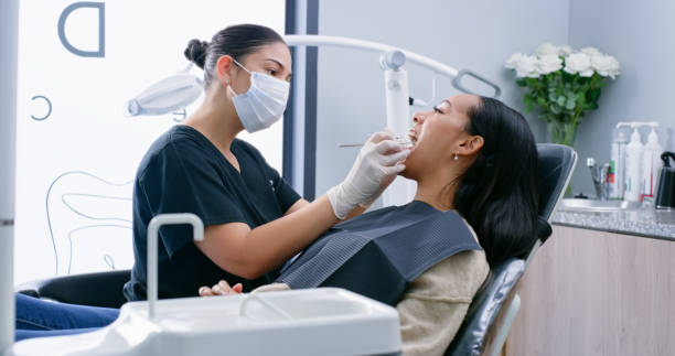 Best Wisdom Tooth Removal  in Hutchinson, KS